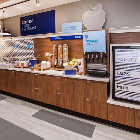 Holiday Inn Express & Suites - Ottawa By Ihg Exteriér fotografie